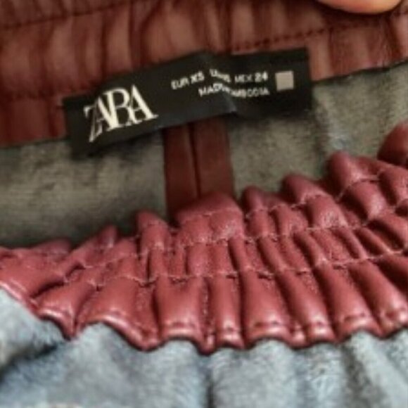 Zara Burgundy Faux Leather High Waist Shorts XSmall - Picture 3 of 6